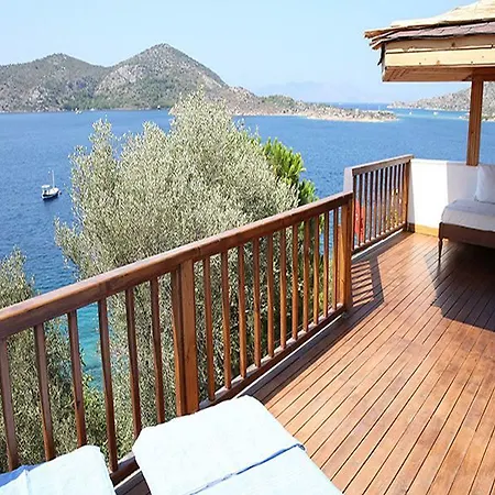 Yacht Club 4* Bozburun